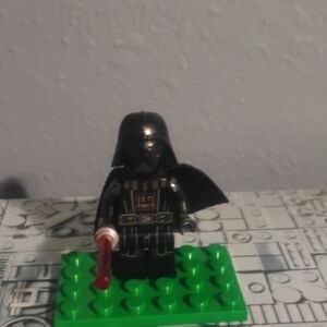 LEGO Star Wars Darth Vader Minifigure -